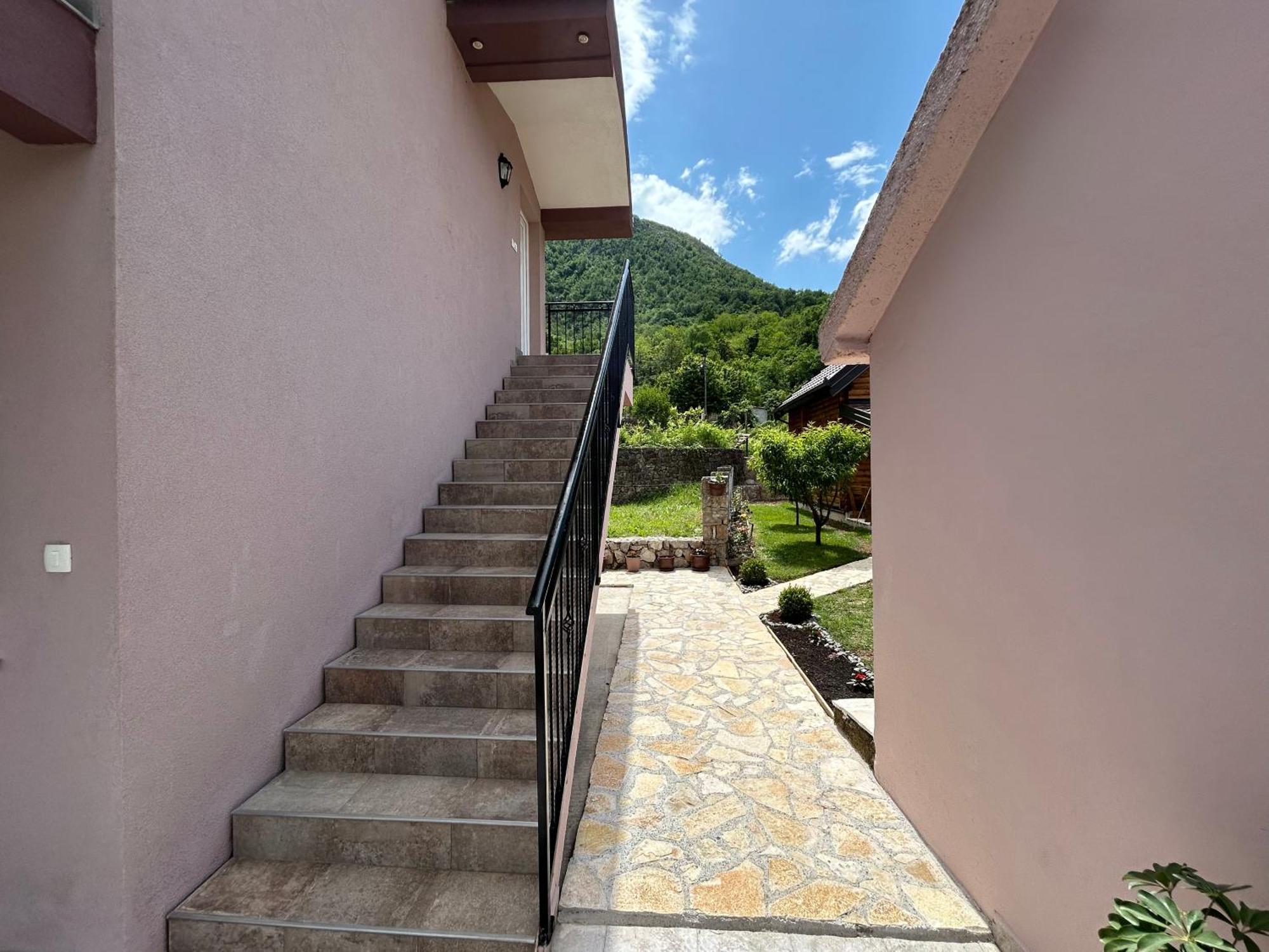 Green Field Apartments Virpazar Dış mekan fotoğraf